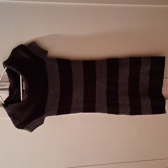 Love Rocks Cowl Neck Striped Short Sleeve Knit Sweater Dress - Picture 4 of 4